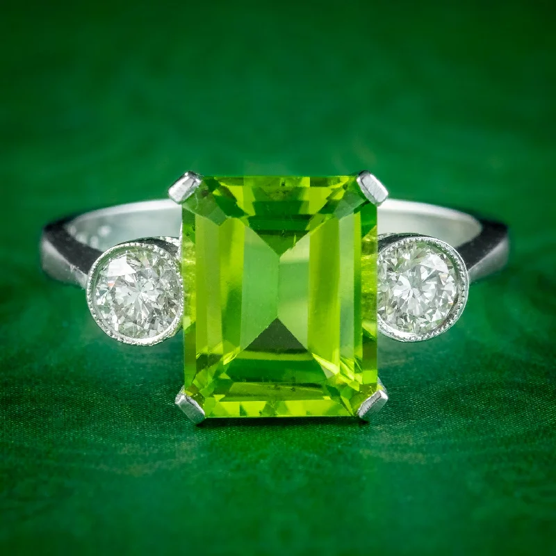 Bead row rings-Art Deco Style Peridot Diamond Trilogy Ring 3ct Peridot