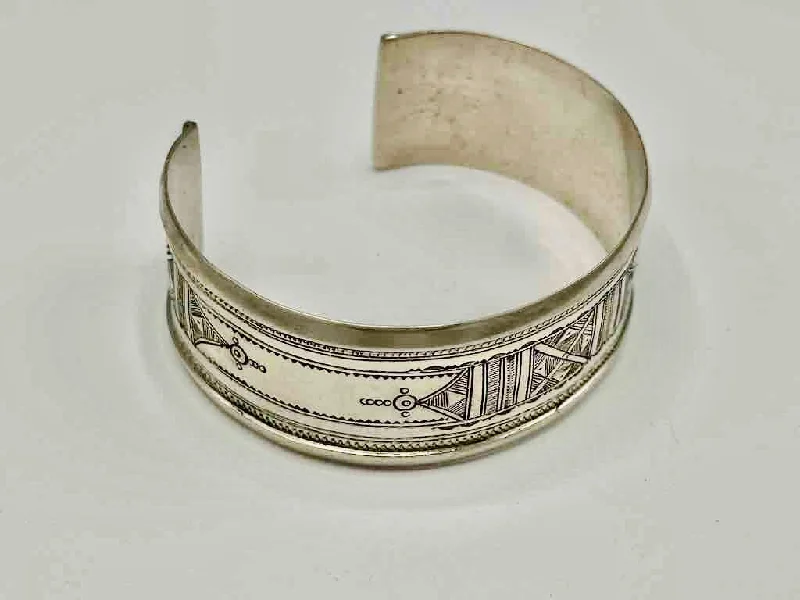 Thai style bangles-Unique Wide Tuareg Silver Etched-Design Bracelet - Niger