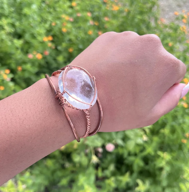 Petal carved bangles-Clear Crystal Quartz Gallet Wirewrapped Copper Bracelet