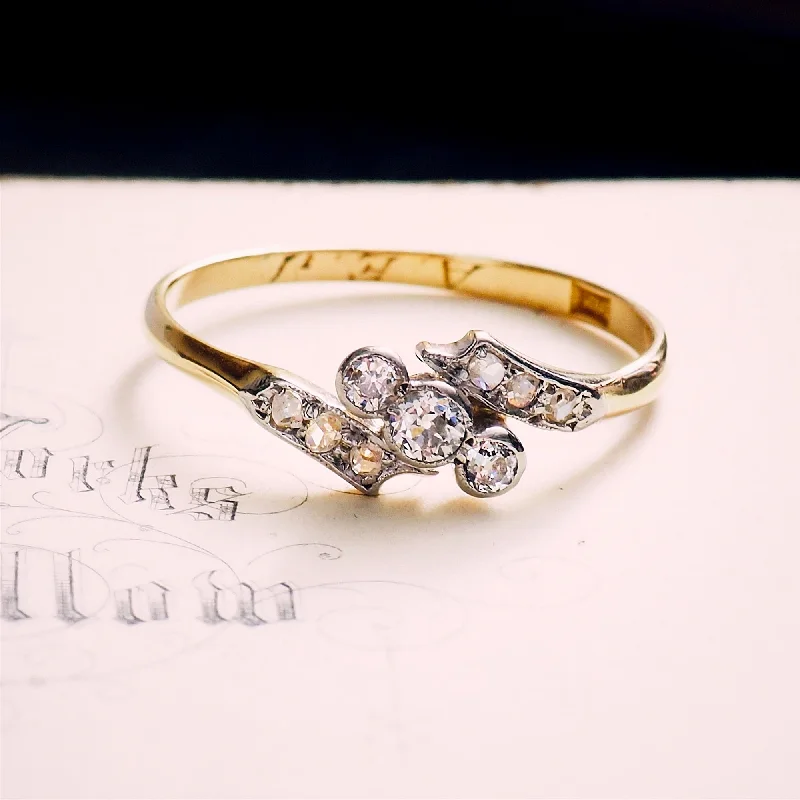 Pure star rings-Enchanting Twinkles! Antique Diamond Crossover Ring