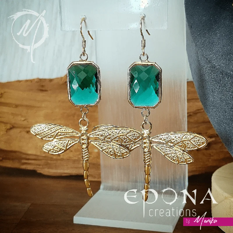 Sleek cross earrings-Dragonfly earrings in gold