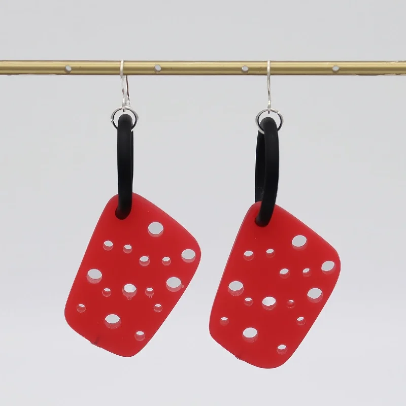 Playful gem earrings-Coral Geometric Dangle Earring