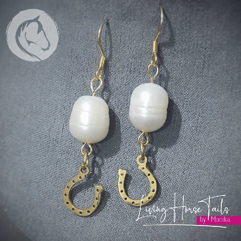 Vintage charm earrings-Pearl Horseshoe Earrings