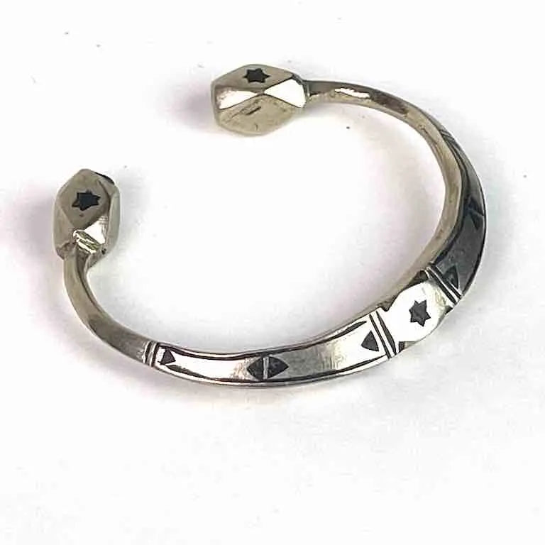 Polished silver bangles-Heavy Tuareg Coin Silver Inlaid Bracelet