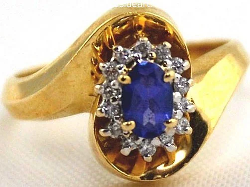 Sapphire solitaire rings-Tanzanite & Diamond Ladies Ring 14kt Yellow Gold