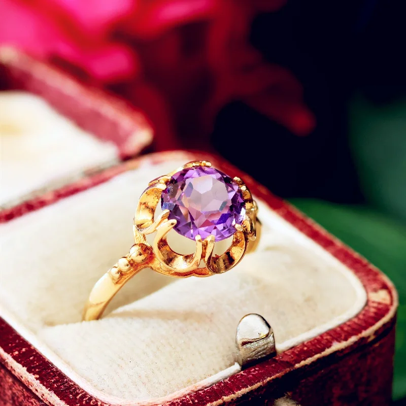 Sapphire gem rings-Vintage Date 1974 Lilac Amethyst Gem Ring