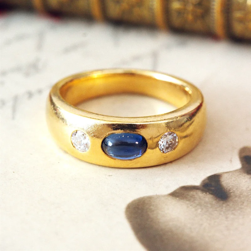 Java tile rings-Gorgeous Quality Cabochon Sapphire & Diamond Ring