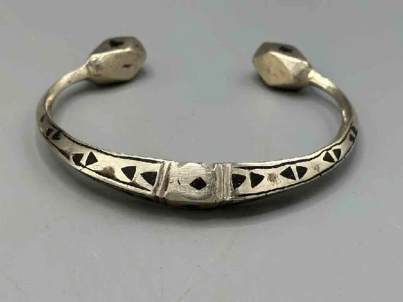 Retro flair bangles-Heavy Tuareg Coin Silver Inlaid Bracelet