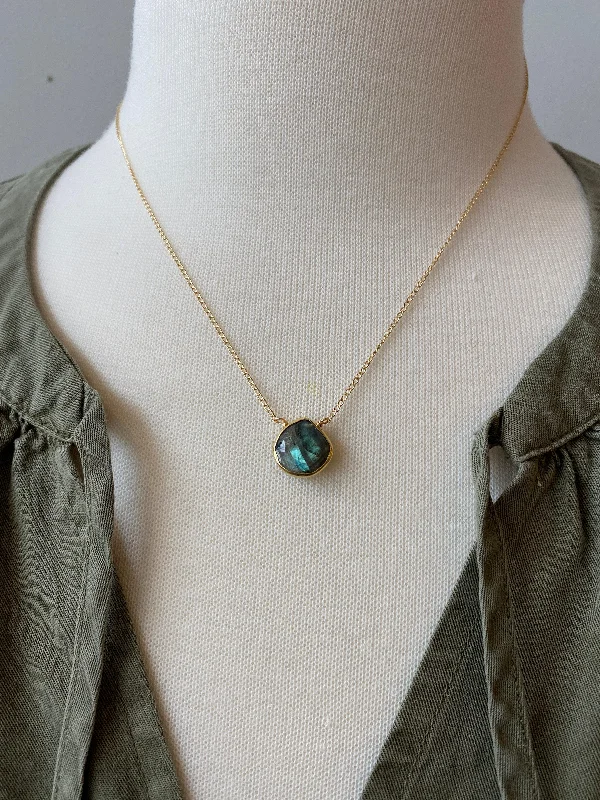 Gemstone Necklace ~ labradorite