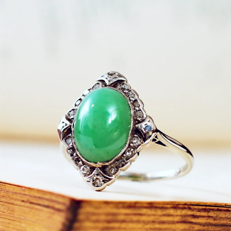 Oval stone rings-Superb Gem Quality Antique Jade & Diamond Ring