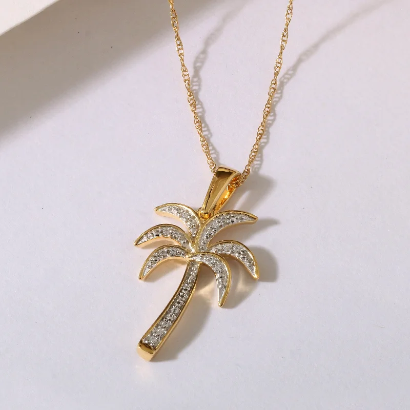 1/20ct TDW Diamond Palm Tree Pendant Necklace in Silver