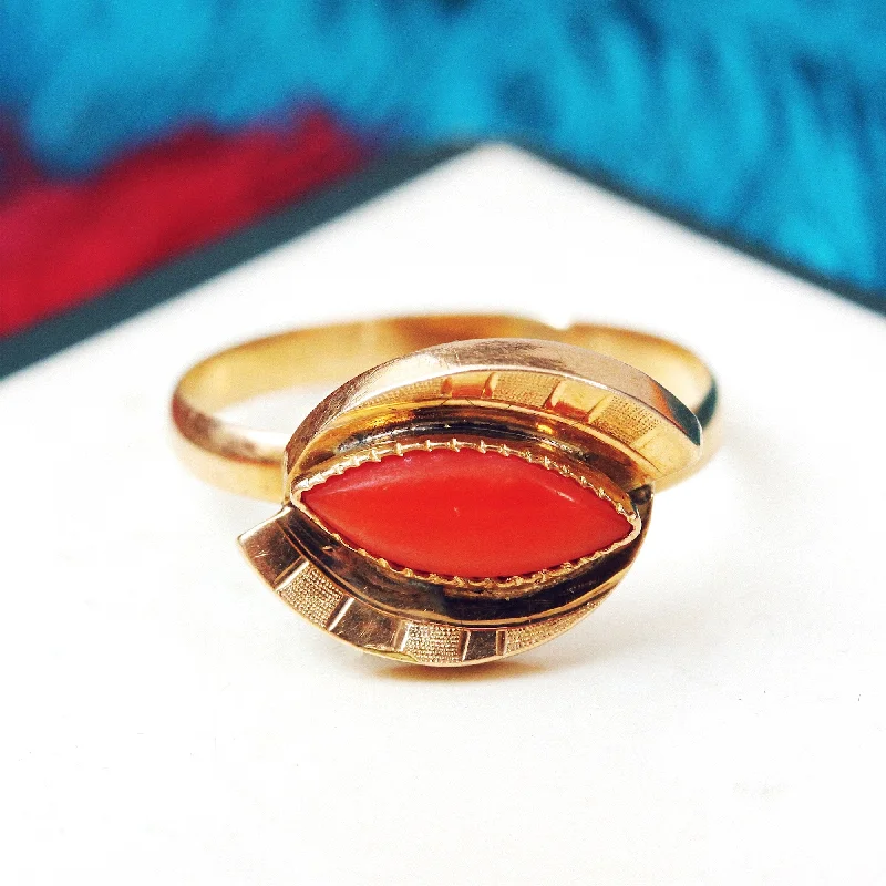 Tide motif rings-Unusual Mid Century Peach Coral Dress Ring